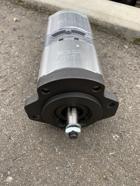 Pumpe unter anderem passend für Liebherr L538